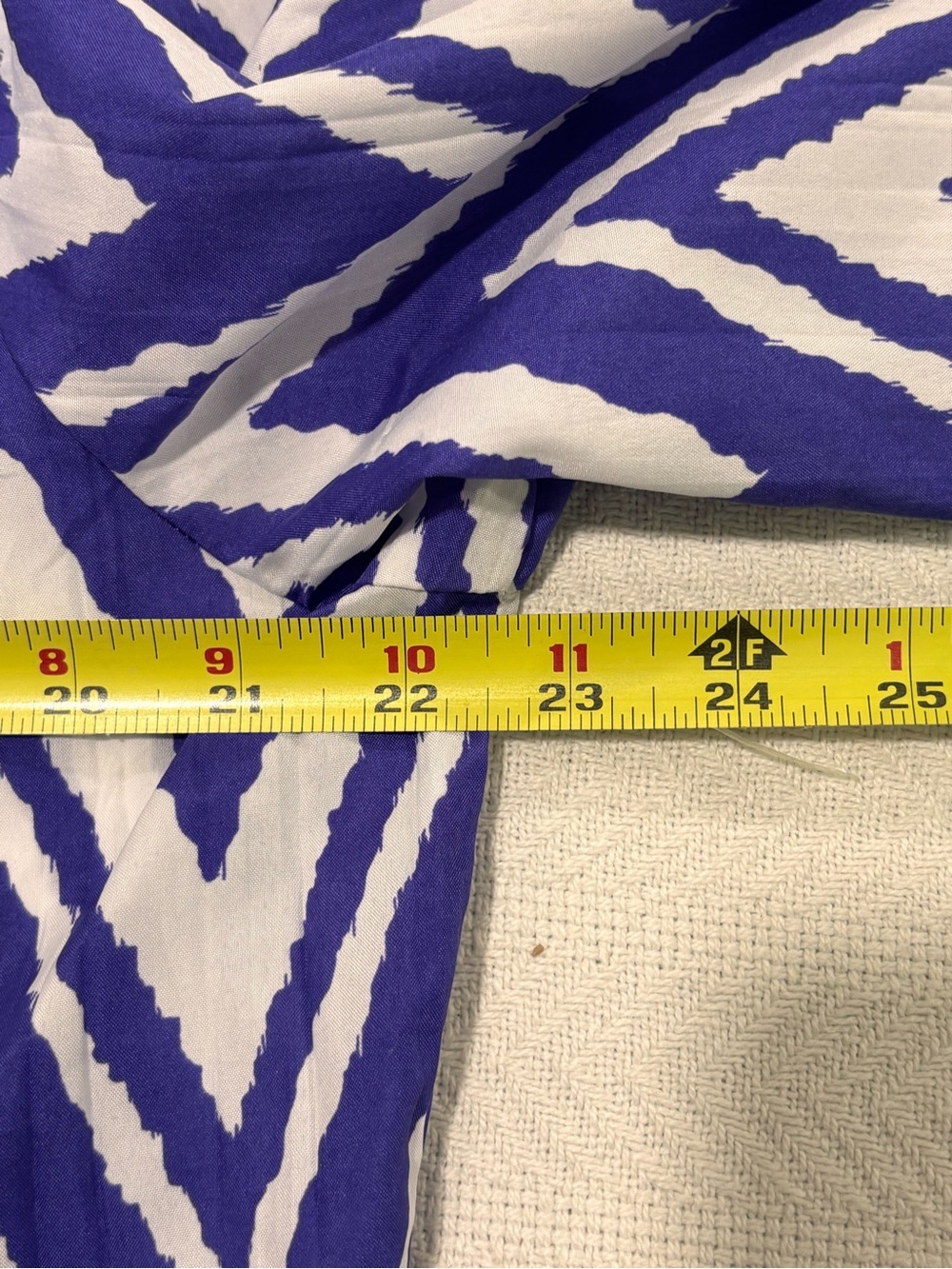 🔵Chico's Purple & White Zigzag Button-Down Blouse - Picture 5 of 12